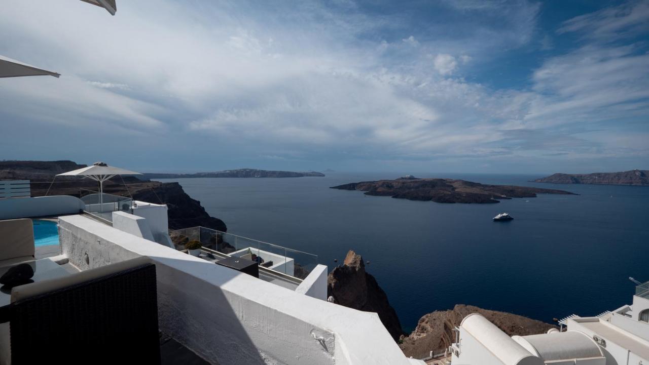 Neoklassiko Koukouli Fira  Exterior photo