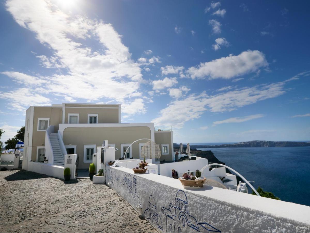 Neoklassiko Koukouli Fira  Exterior photo