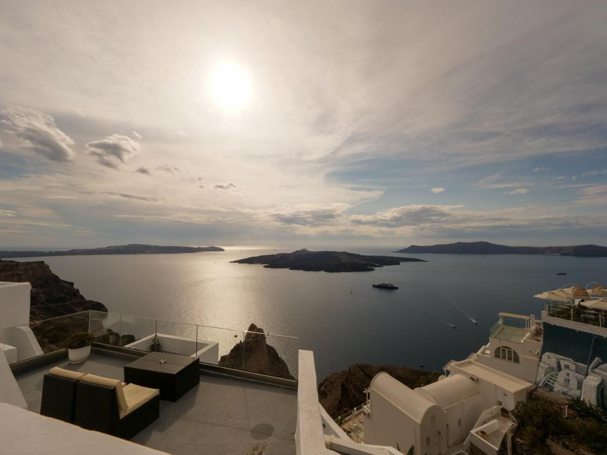 Neoklassiko Koukouli Fira  Exterior photo